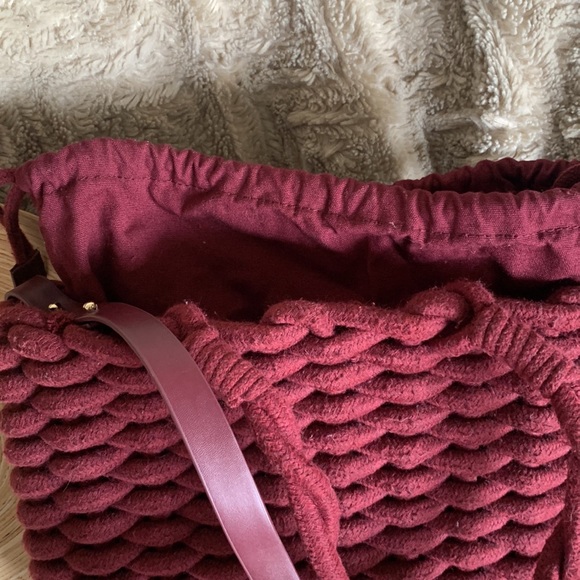 Zara burgundy woven purse - Picture 4 of 5